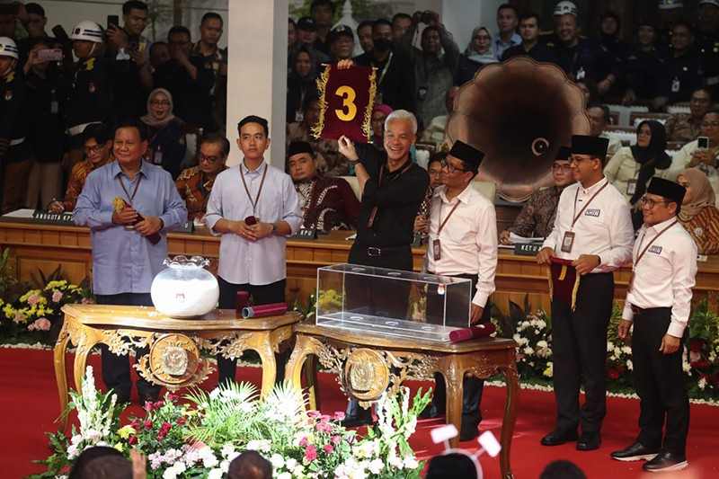 Salam Metal, Ganjar-Mahfud MD Nomor Urut 3 pada Pilpres 2024 - Bagian 3