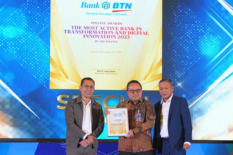 Kinerja dan Inovasi Positif, Bank BTN Sabet Dua Penghargaan - Bagian 3