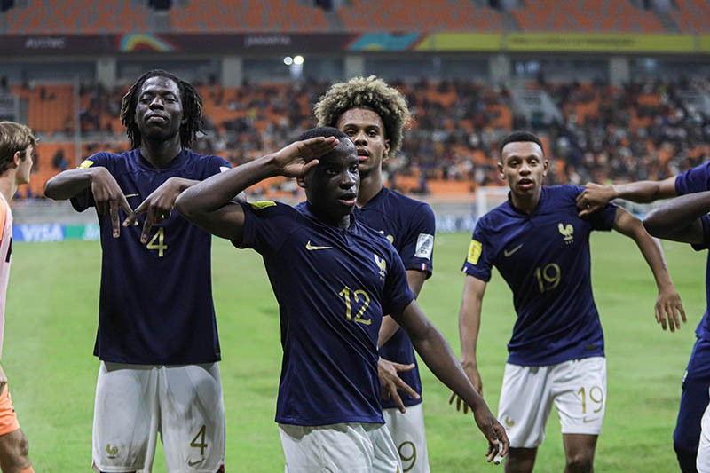 Selebrasi Timnas Prancis U-17 Kalahkan Senegal Lewat Drama Adu Penalti - Bagian 2