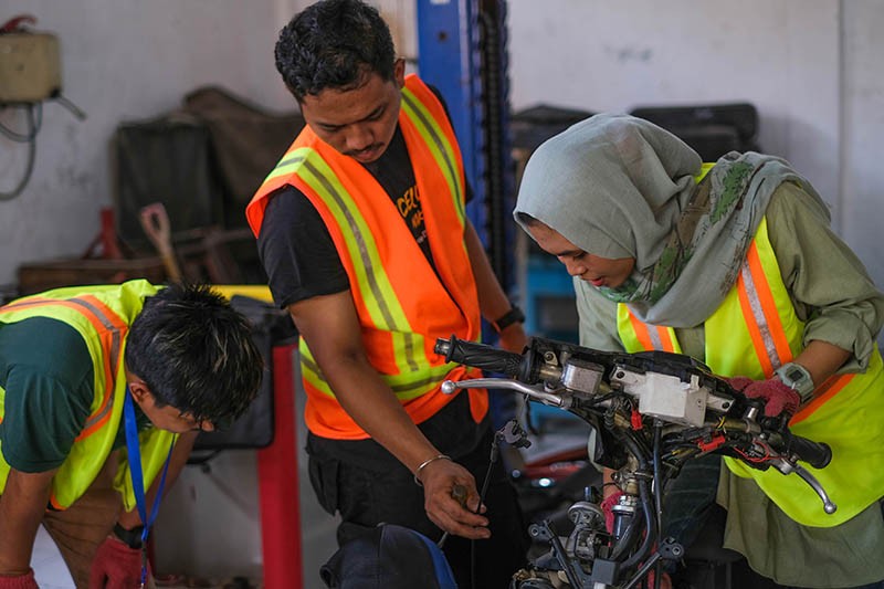Pelatihan Konversi Sepeda Motor BBM ke Listrik - Bagian 3