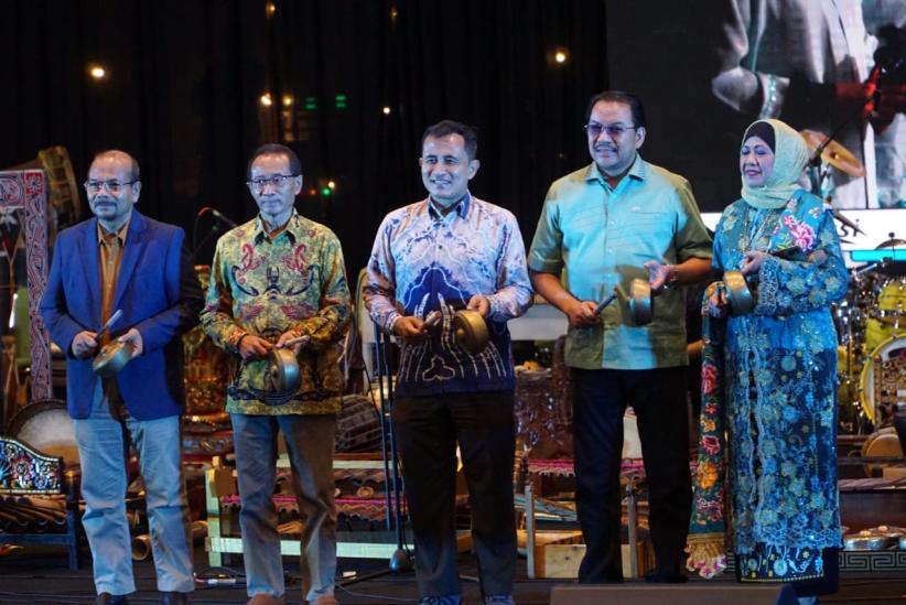 Denny JA: Orkestra Perkusi Gilang Ramadhan Layak Dibawa Keliling Dunia - Bagian 1