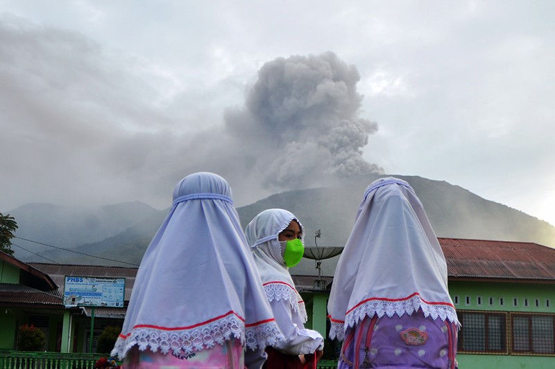 Gunung Marapi Kembali Erupsi, Status Waspada Level II - Bagian 1