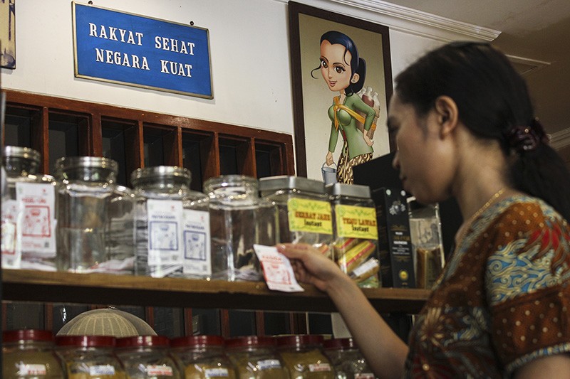 Gaya Hidup Sehat Minum Jamu Indonesia jadi Warisan Budaya Takbenda UNESCO - Bagian 2