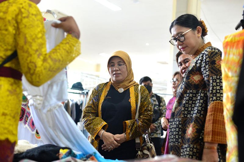 Pemerintah Dorong Kualitas Industri Kreatif Fashion dan Kriya - Bagian 1
