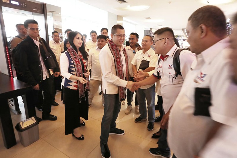 HT Bakar Semangat Relawan Milenial Ganjar-Mahfud Kota Pontianak - Bagian 1