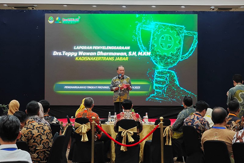 Lingkungan Kerja Aman, Pemprov Jabar Beri Penghargaan Penanggulangan AIDS ke PPLI - Bagian 3