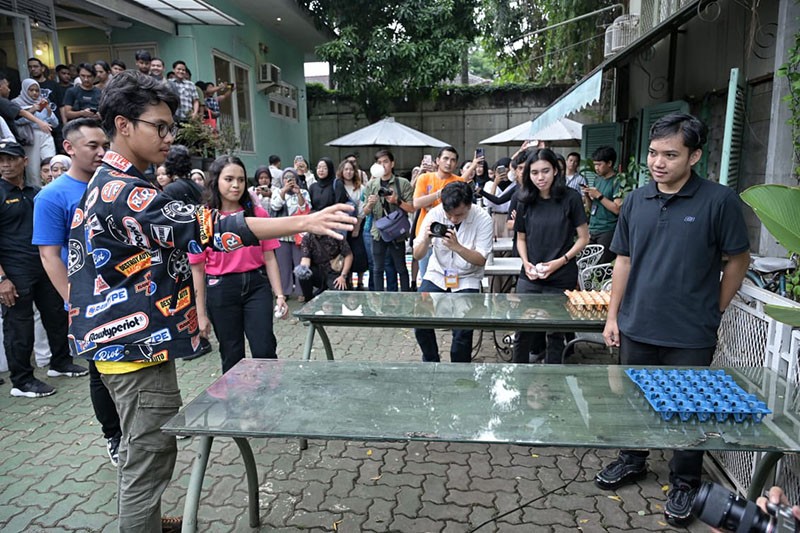 Alam Ganjar Ajak Anak Muda Aktif dalam Politik - Bagian 2