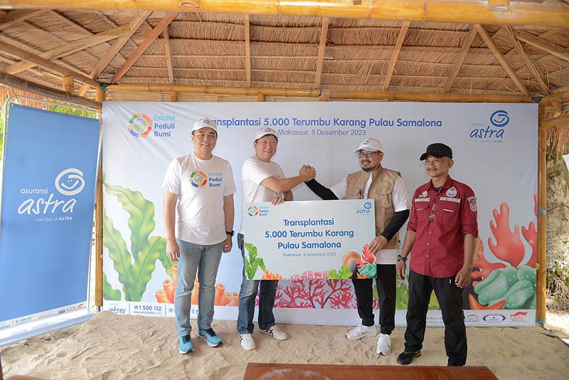 Transplantasi 5.000 Bibit Terumbu Karang di Pulau Samalona Makassar - Bagian 2