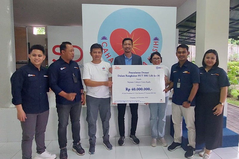 BRI Life Salurkan Donasi ke Berbagai Panti Asuhan di Pulau Jawa dan Bali  - Bagian 1