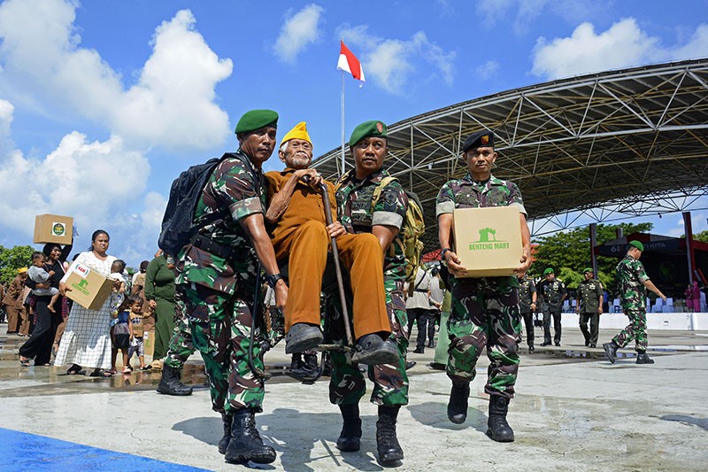 Peringatan Hari Juang TNI AD di Makassar - Bagian 1