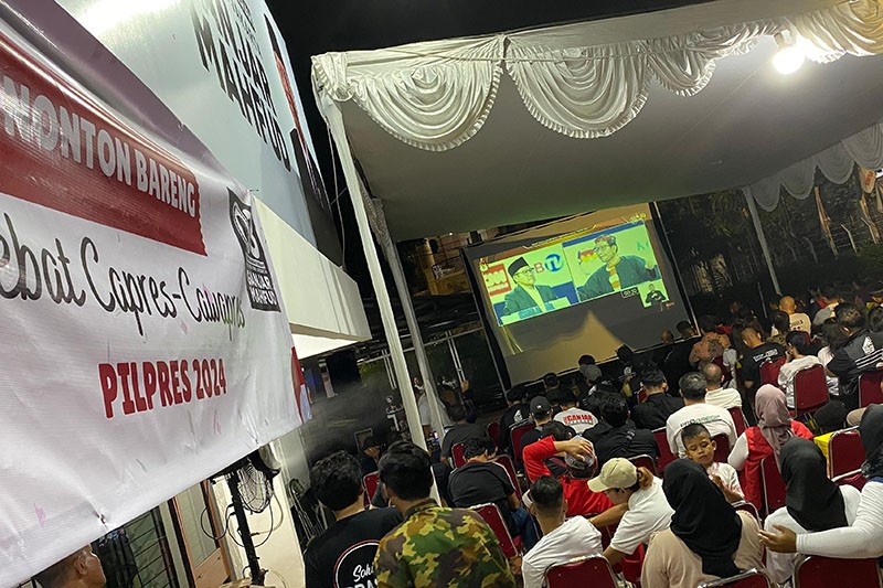 TPD DKI Jakarta Ganjar-Mahfud Gelar Nobar Debat Cawapres - Bagian 4
