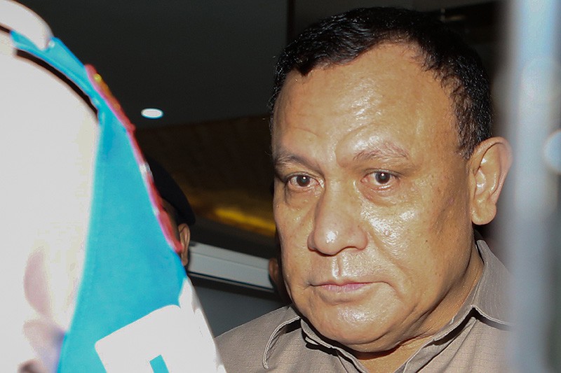 Tampang Firli Bahuri usai Diperiksa 11 Jam Bareskrim Polri - Bagian 1