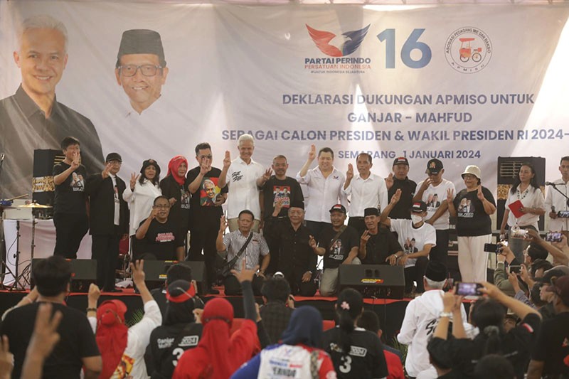Asosiasi Pedagang Mie dan Bakso Deklarasi Dukung Ganjar-Mahfud - Bagian 1