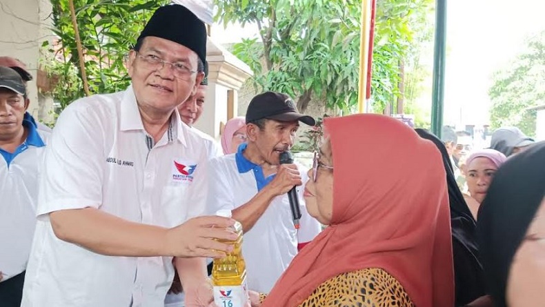 Caleg Partai Perindo Abdul Khaliq Gelar Bazar Murah di Bandung, Diikuti Ratusan Warga