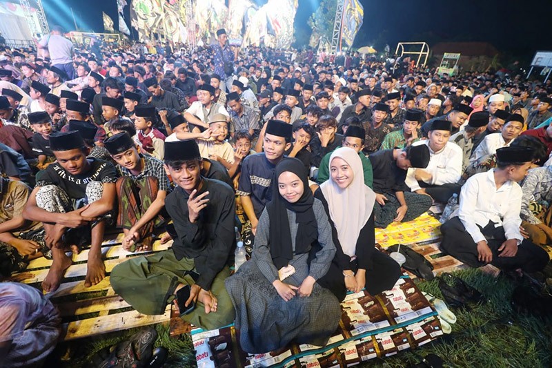 Mahfud MD dan KH Said Aqil Siroj Ikuti Sholawat Persatuan Indonesia di Demak - Bagian 4