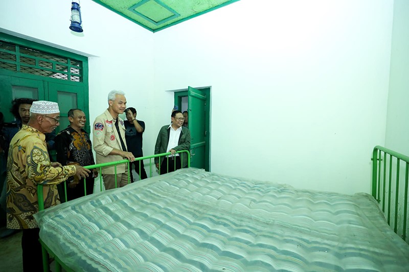 Ganjar Napak Tilas ke Rumah Dr Radjiman Wediodiningrat - Bagian 2