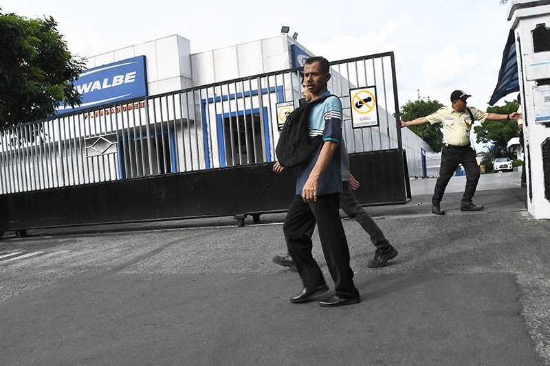 Pabrik Ban Asal Korsel Stop Beroperasi di Indonesia, 1.170 Buruh Kena PHK - Bagian 1