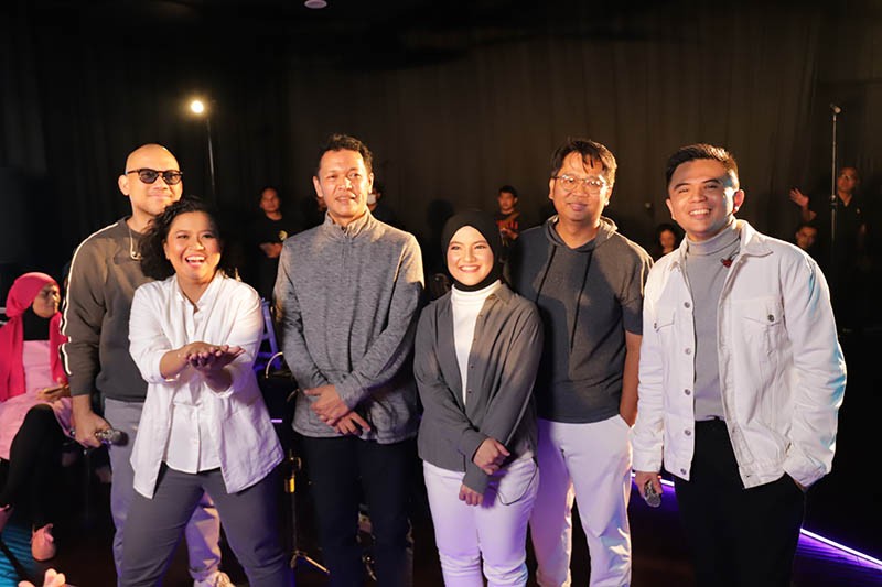 Base Jam Luncurkan Album bersama Fans - Bagian 4