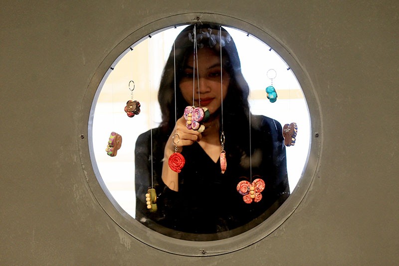 Pameran Seni Bercerita Perjalanan Pejuang Kanker dengan Tema ‘Close the Care Gap’ - Bagian 1