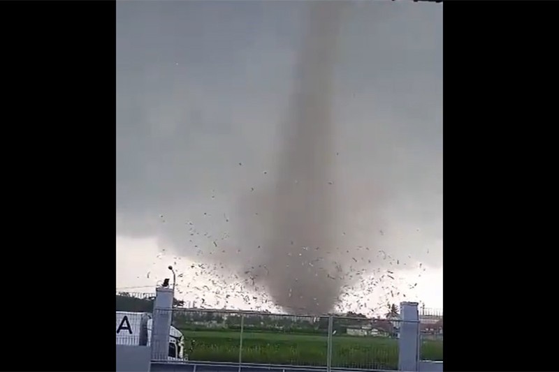 Begini Awal Terbentuknya Badai Tornado Rancaekek, BRIN: Pertama di Indonesia - Bagian 4