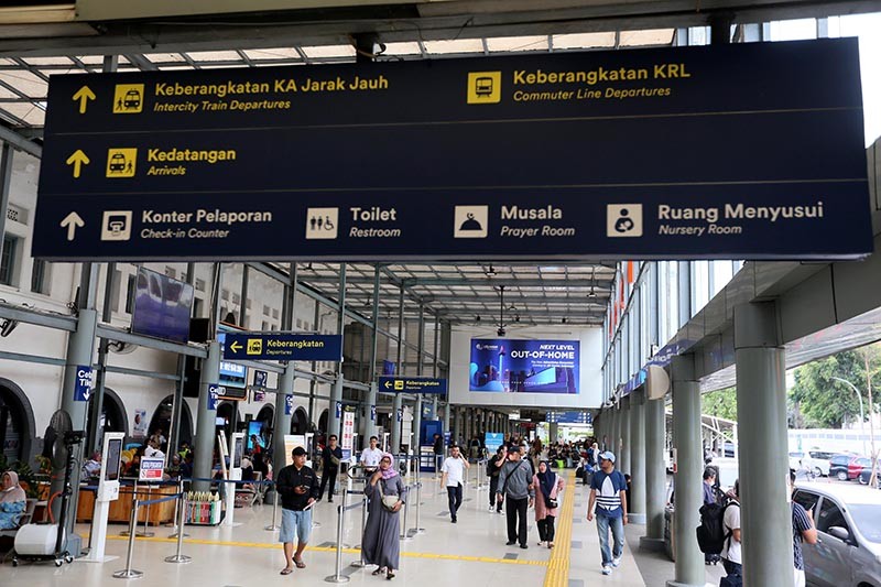 Ratusan Ribu Tiket Kereta Api untuk Lebaran 2024 Ludes Terjual - Bagian 4