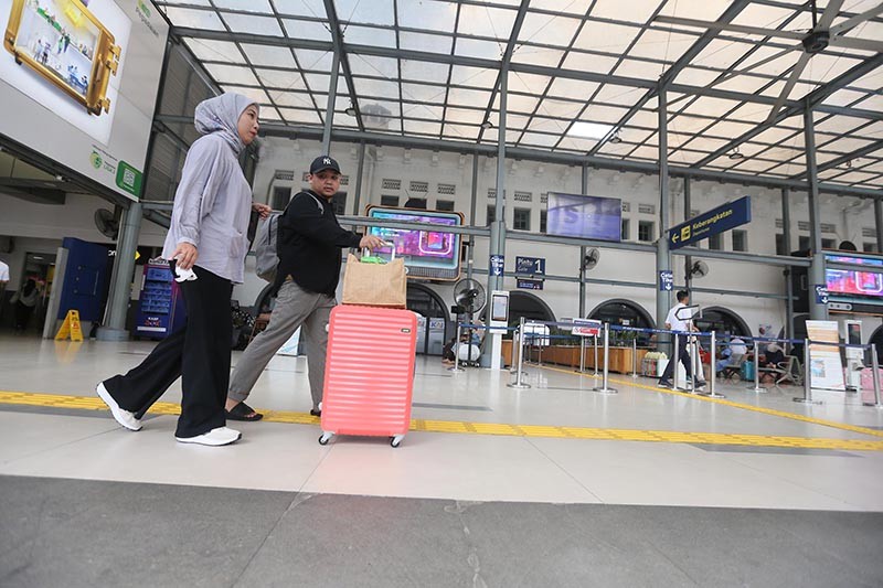 Ratusan Ribu Tiket Kereta Api untuk Lebaran 2024 Ludes Terjual - Bagian 3