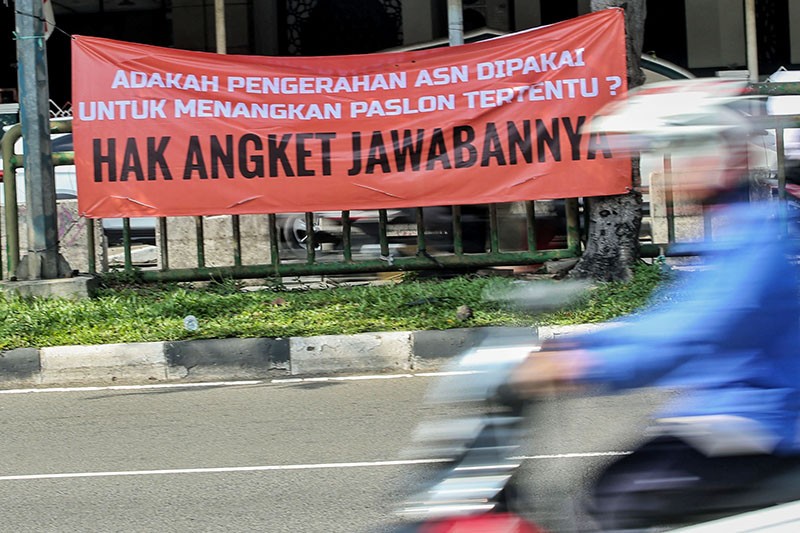 Spanduk Dukungan Hak Angket Bertebaran di Jakarta - Bagian 2
