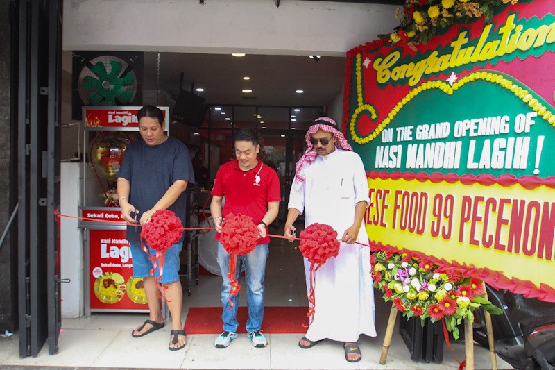 Jawab Kerinduan Kuliner Timur Tengah, Nasi Mandhi Lagih Hadir di Mangga Besar - Bagian 2