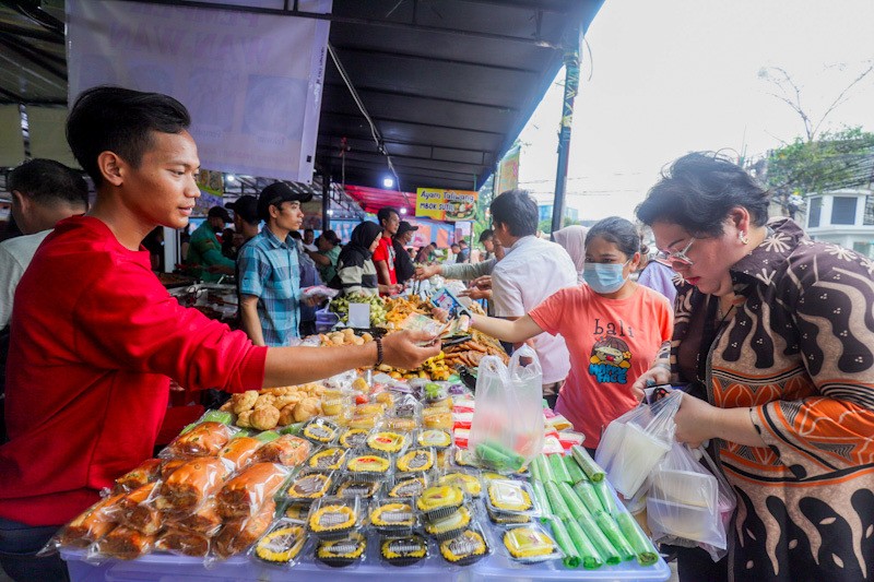 Berburu Sajian Berbuka Puasa di Pasar Takjil Benhil - Bagian 2