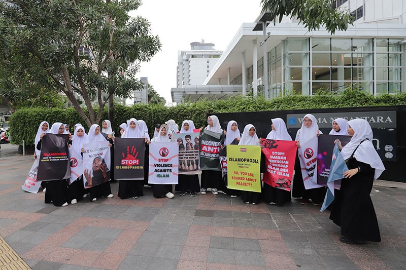 Aksi Gerakan Anti Islamphobia - Bagian 4