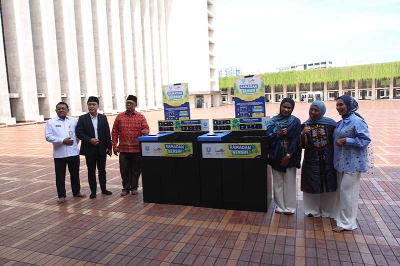 Masjid Istiqlal Gandeng Unilever Edukasi Masyarakat Memilah dan Mengolah Sampah - Bagian 2