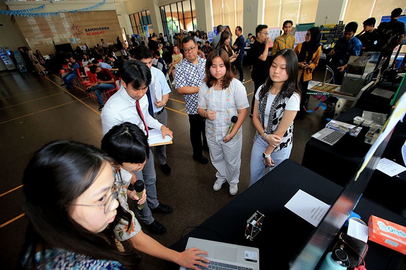 Sukses Pamerkan Karya STEAM Terbanyak di Indonesia, Sampoerna Academy Catat Rekor MURI - Bagian 4