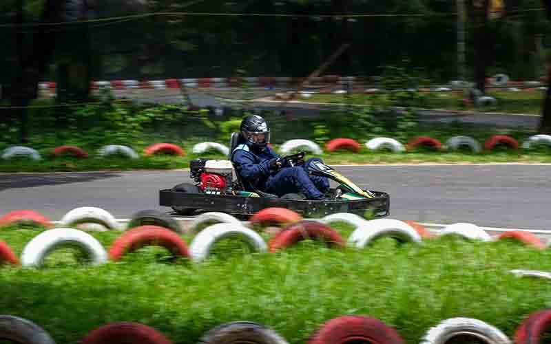 Ngabuburit Sambil Balapan Gokart di Makassar - Bagian 5