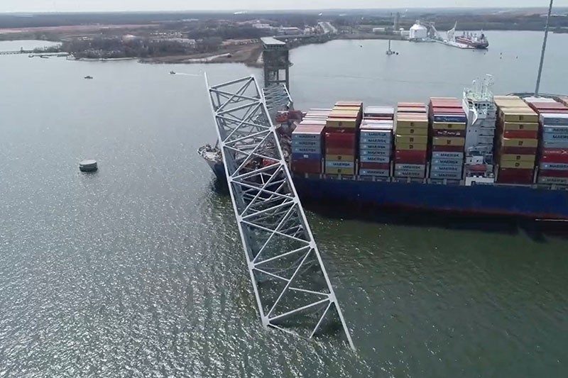 Penampakan Reruntuhan Jembatan Francis Scott Key Baltimore usai Ditabrak Kapal Kargo - Bagian 3