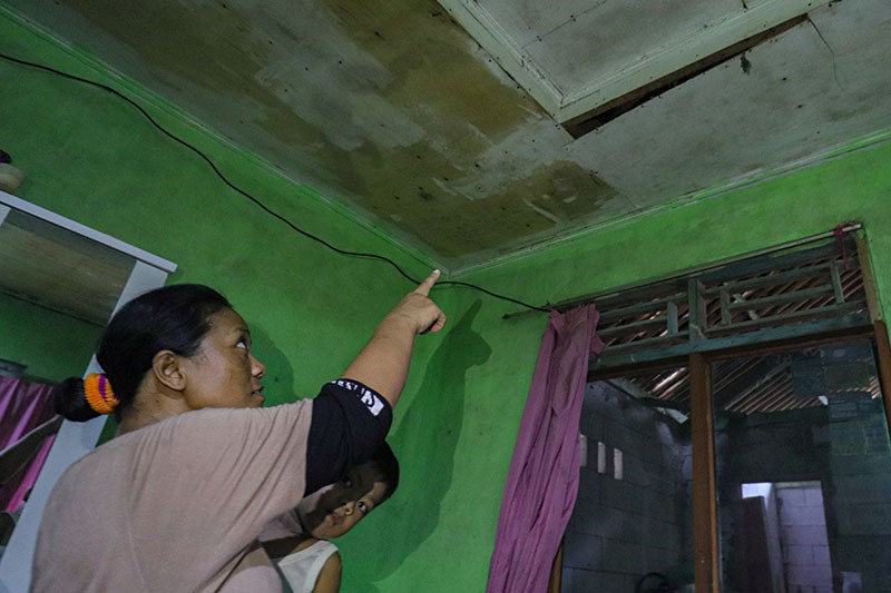 Begini Kondisi Rumah Warga akibat Ledakan Gudang Amunisi Kodam Jaya - Bagian 2
