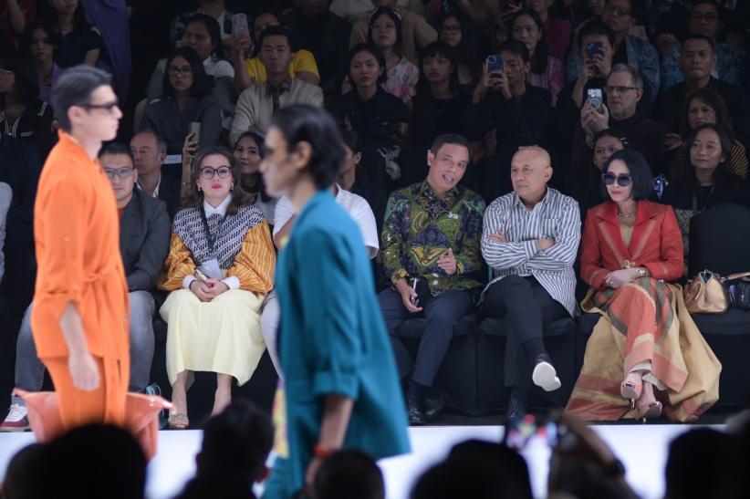 BTN Prioritas Semarakkan Indonesia Fashion Week 2024 - Bagian 1