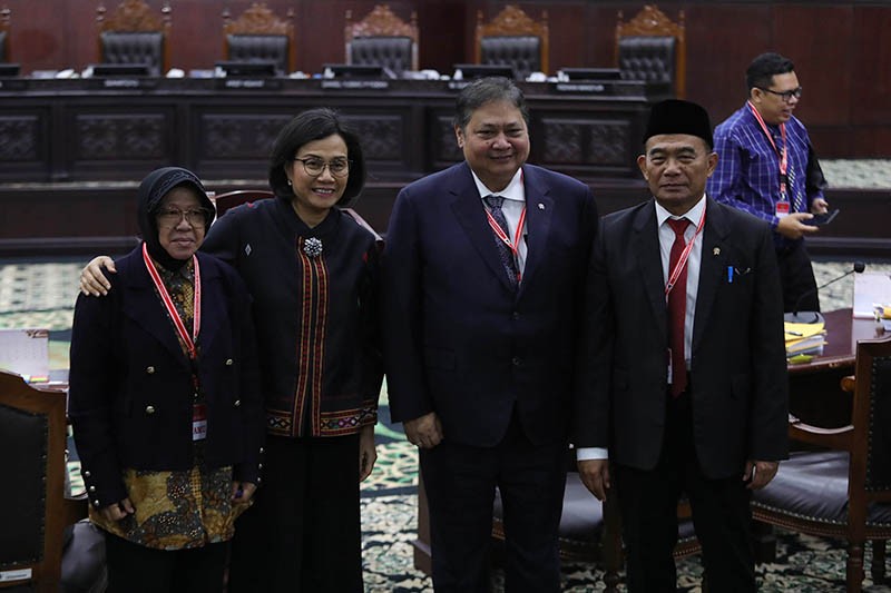 Momen 4 Menteri Presiden Jokowi Saksi Sidang Sengketa Hasil Pilpres 2024 - Bagian 1