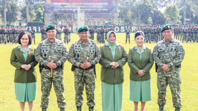 Pangkostrad Pimpin Sertijab, Mayjen Anton Yuliantoro Jabat Pangdivif 2