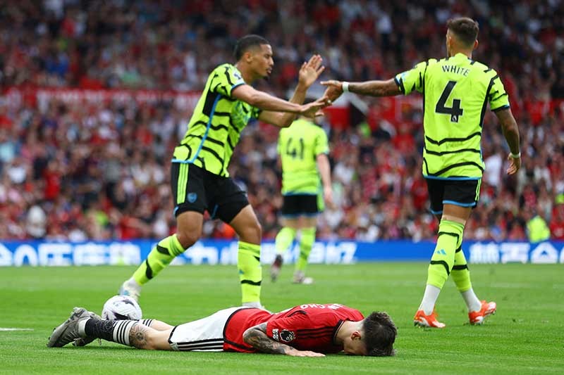 Arsenal Bungkam Man United di Old Trafford - Bagian 1