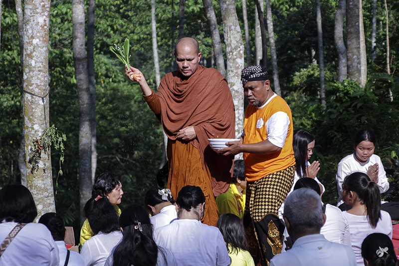 Perjalanan Spiritual Biksu Thudong dari Semarang Menuju Candi Borobudur - Bagian 6