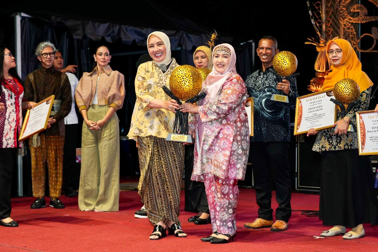 Dekranasda Sumsel Sukses Raih Berbagai Prestasi di HUT ke-44 Dekranas