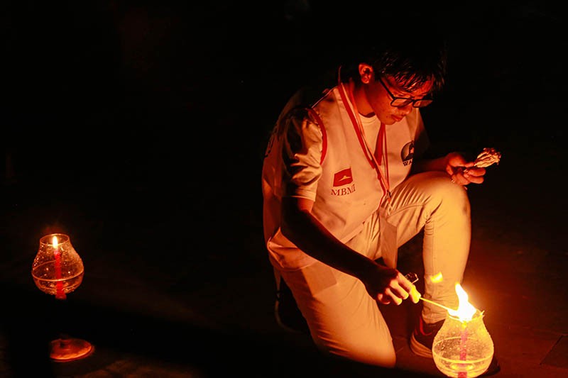 Ribuan Lampion Dilepas sebagai Penutup Perayaan Waisak di Candi Borobudur - Bagian 5