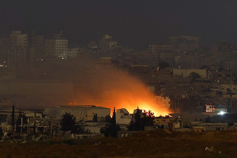 Nasib Warga Palestina Mengais Makanan yang Dihancurkan Israel - Bagian 4