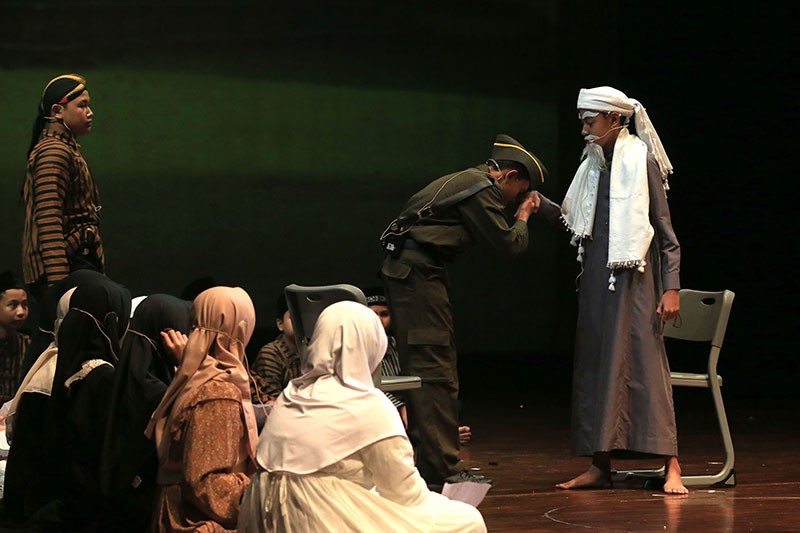 Pagelaran Harmoni Negeriku Jayalah Bangsaku SMP Islam Al-Azhar BSD - Bagian 2