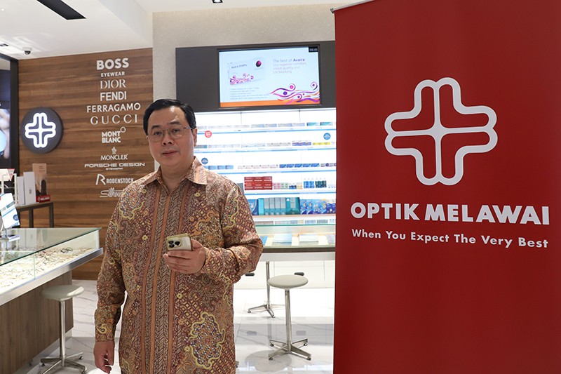 Kolaborasi Garap Pasar Asuransi Kacamata Berskala Global - Bagian 3