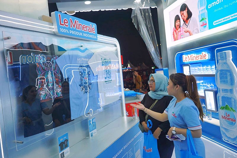 Edukasi Produk Daur Ulang PET di Jakarta Fair Kemayoran 2024 - Bagian 1
