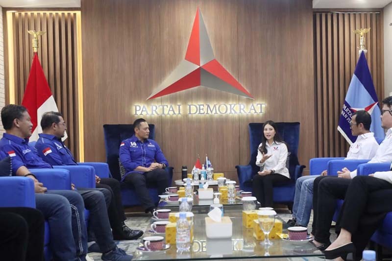 Momen Silaturahmi Politik Petinggi Partai Perindo dan Partai Demokrat - Bagian 1