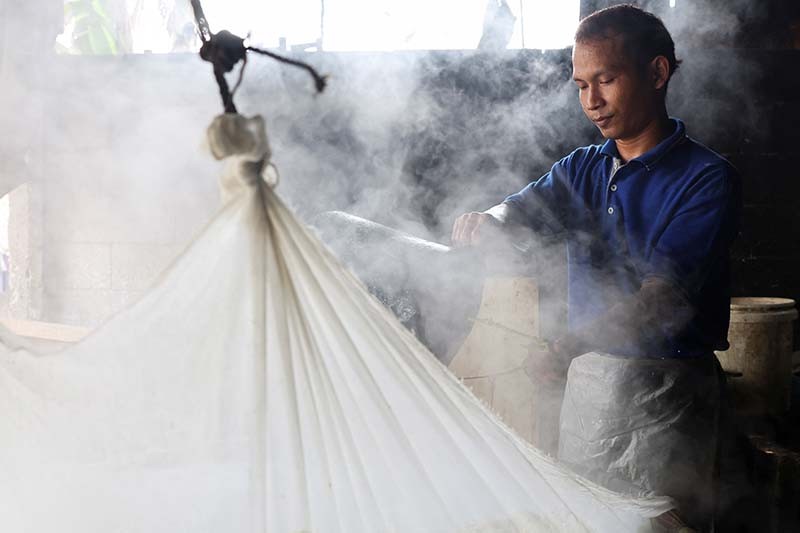 Harga Kedelai Impor di Tingkat Pembuat Tahu Melambung Tinggi - Bagian 2