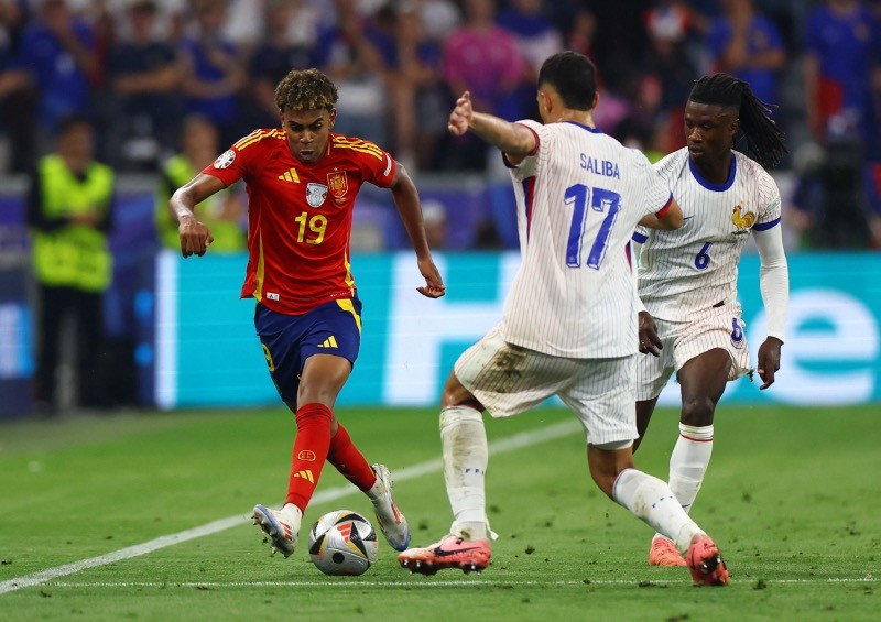 Performa Lamine Yamal Bawa Spanyol Tembus Final Euro 2024  - Bagian 3