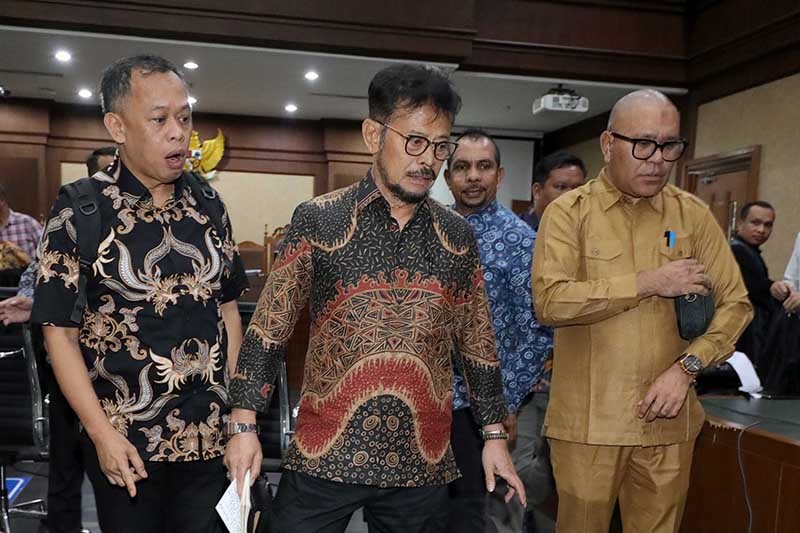 Ekspresi Syahrul Yasin Limpo Divonis 10 Tahun Penjara - Bagian 4